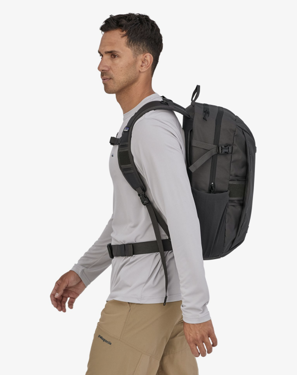 patagonia mate 30l